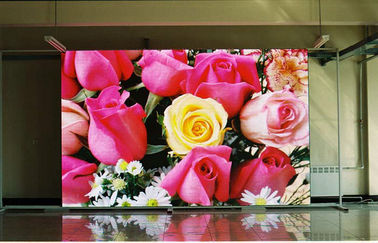 P2.5 Innenvermietung 1R1G1B 3-in-1-LED-Display, Shopping Mall LED-Bildschirm Videowand