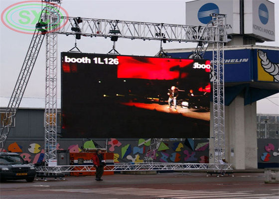 Miet-LED-Display mit einem Pixelabstand von 6 Millimetern und einer Pixelkonfiguration von 1R1G1B, das scharfe und lebendige Bilder liefert