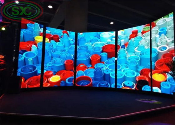 Unvorstellbare LED-Bildschirm im Innenraum bauen eine bunte Welt für die Vermietung mit