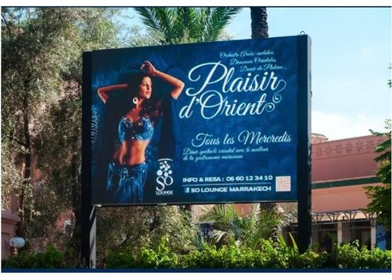 Hochauflösende Straße im Freien Pole der Werbungs-P5 Bleischirm WIFI-Fernbedienung