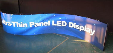 Innenraum P4 RGB LED-Display Pixeldichte 62500, SMD flexibler LED-Bildschirm 3G WIFI Innenraum Vollfarb-LED-Display