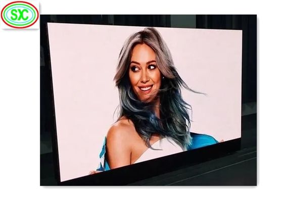 P8 Vollfarb-LED-Billboard 8mm Pixelabstand IP65 Wasserdicht 7000cd/M² Helligkeit