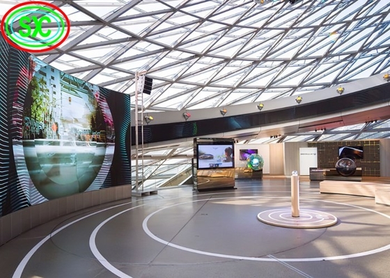 Der Bildschirm-geringen Energie 360 Grad-Innen-P5 gebogene Vorhang-Digital LED Leistungsaufnahme
