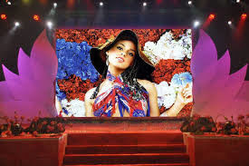 Innenraum-Full-Colour-LED-Display-Bildschirm P3 Energieeinsparung Vision Led Video Wandplatten