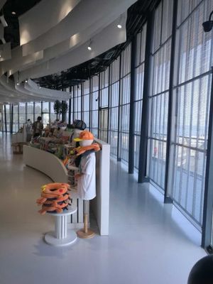 HD-Full-Colour-Video Werbung Led-Bildschirm G3.91-7.82 Innenfensterglas Transparent Led-Display