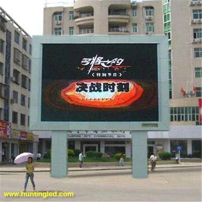 P10 Outdoor LED Display 10mm Pixelabstand 5000cd/m2 Helligkeit
