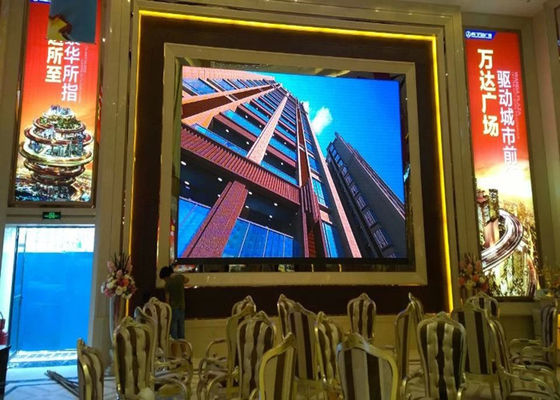 GOB Feinspitz Indoor Vollfarben-Hochpixel-LED-Display P1.667mm 3-Jahresgarantie