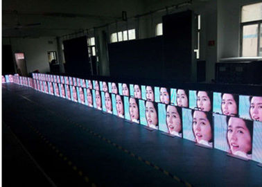 4K-klarer Innenraum P2 Mega Bühne Hintergrund Messe Video Wandbildschirm Vollfarb-LED-Display-Panels