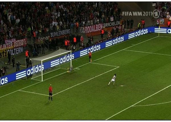 Fußballstadion Led Werbeflächen P5 P10 Hohe Helligkeit HD Umfang 960*960mm Billboard