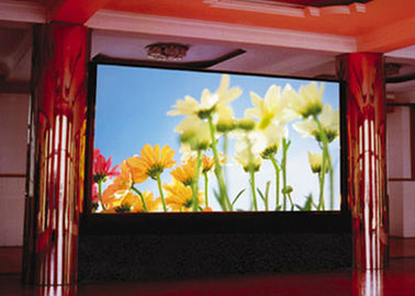 Vermietung von Bildschirmen und LED-Displays P4 Indoor 1R1G1B