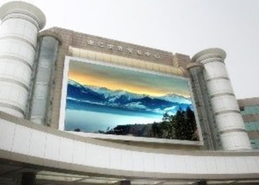 Spezielle Kurve Outdoor Vollfarbe P10 Gebäudewerbung LED-Display-Plakette
