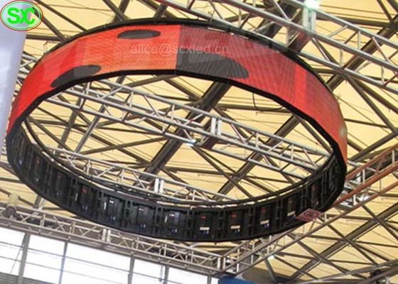 Guter Preis P4 hochauflösende flexible InnenAnschlagtafeln RGB 3 der Kurven-LED in 1 Online