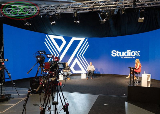 P2.976 HD Indoor Flexible Screen mit Bogenverschlüssen für Theater / Fernsehsender