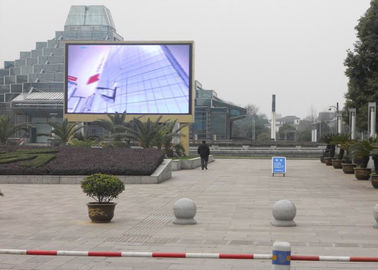 angepasste Outdoor-Full-Colour-LED-Display P10 10000 Punkte/Quadratmeter
