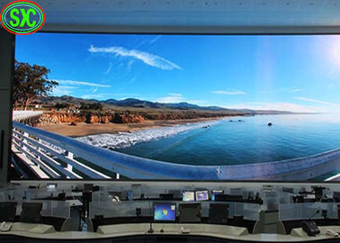 Hohe Helligkeit, hohe Auflösung Outdoor Full Color SMD LED Display Schlanker Schrank