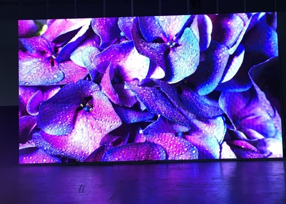 Nachfrischungsrate&gt;3840hz Kleine Tonhöhe Innenraum-Full-Colour-LED-Display P1.875 Innenraum-Full-Colour-LED-Display