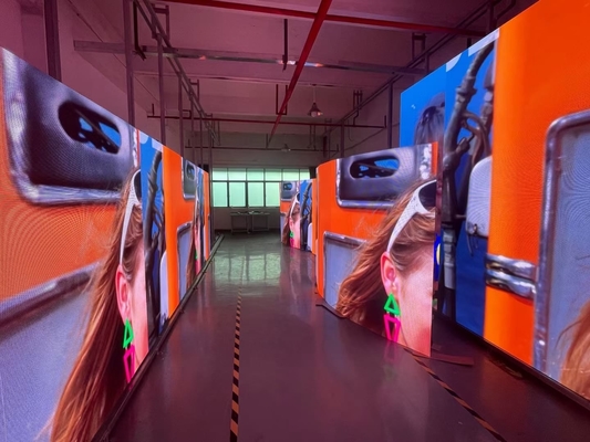 Große HD 3,91mm Pixel Pitch Indoor LED-Display mit 5000 Nits Helligkeit Vollfarb-LED-Display