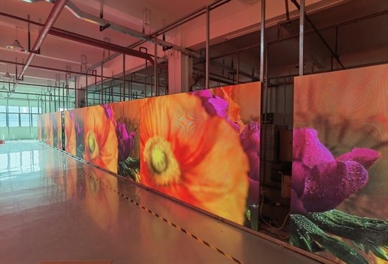 P4 klare Bilder Werbung Led-Bildschirme Hängendes Led-Video Leichtgewicht 1/8 Scan