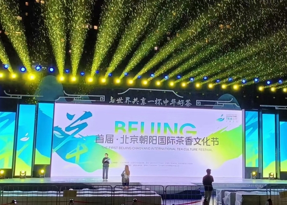 Innenraum Flexible Ultra HD Kleine Tonhöhe LED-Billboard Vollfarbe P2.5 SMD hohe Auflösung