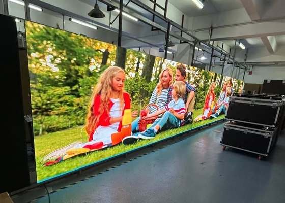 Große Schauplätze Weitwinkel-Stadion-Bildschirm LED-Display P10 IP65 Wasserdicht HD-Eisenbox