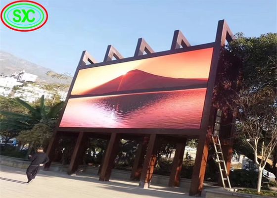 P6 SMD LED-Billboard-Bildschirm 6 mm Pixel Vollfarbwerbeanzeige