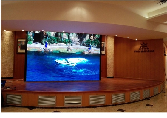 Gewerbliche Straßenvermietung Außen-LED-Bildschirm SMD P5/P6/P8 Vollfarb-LED-Display
