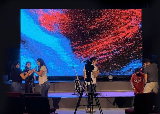 Guter Preis Full Color P4 Indoor Rental LED Display Screen 320x160mm Modul für Hochzeitskonzert und Musikfestival Online