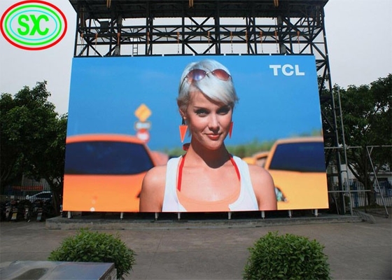 Feste hohe Helligkeit RGB LED-Display Super dünn Schrank 640*640MM