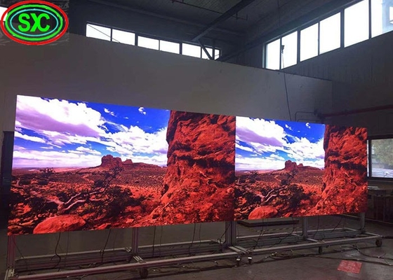 Innenfeste Videowandplatte P3.9 Werbe-Led-Display-Bildschirm für Einkaufszentren Einzelhandelsgeschäfte Kirche