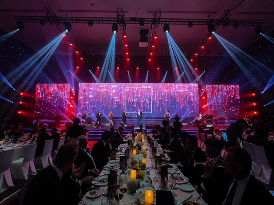 p10 Flexibler LED-Bildschirm aus gebogenem Eisen, vollfarbig, wasserdicht, Epistar-Chip-Video-Display