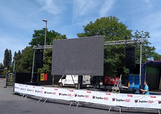 Vermietung von kleinem Standort Outdoor-Hängendes Farb-LED-Display für Einkaufszentren, Stadien DIP
