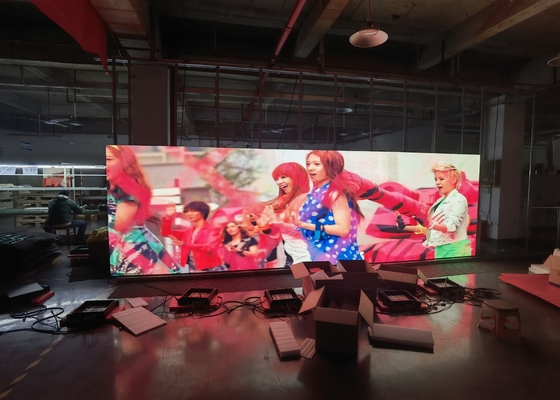 HD Full Color SMD LED-Bildschirm Indoor P5 1/16 Scan-Modus geeignet für Werbeplakate