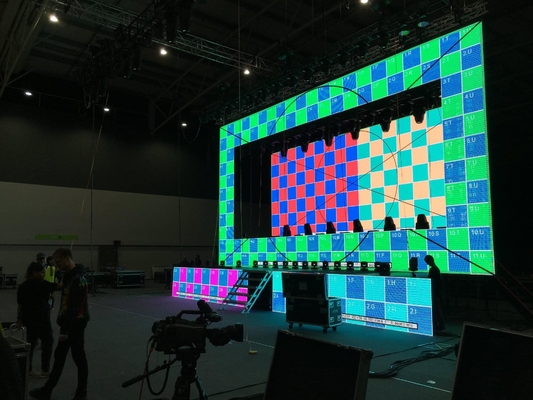 SMD3528 HD RGB LED Monitor, 3 Jahre Garantie, mittlere Stromversorgung, günstigste Kosten