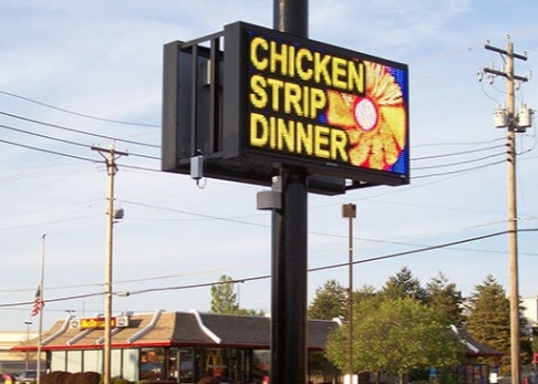 Epistar Outdoor Full Color LED Display IP65 Schrank 3 Jahre Garantie