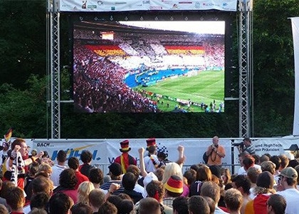 Geeignet für Sportstadien und Sportveranstaltungen Frontwartung Großer Blickwinkel P10 LED Videowand HD