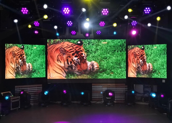 Wasserdichte Vermietung Druckguss Aluminium DIP Outdoor P10 HD Wand LED Display / Led Video Wand