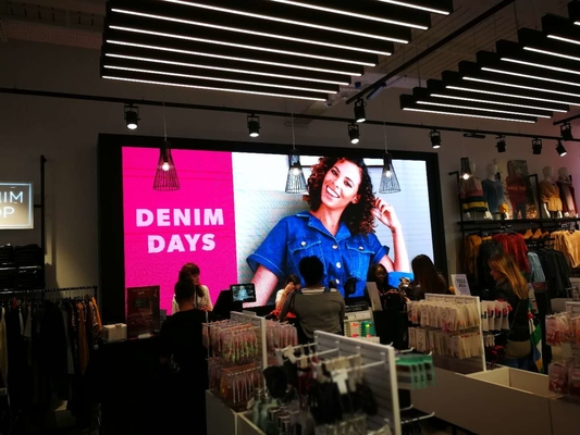 Werbebildschirm P8 Innenraum Vollfarb-LED-Display, lange Lebensdauer, flexible Bedienung
