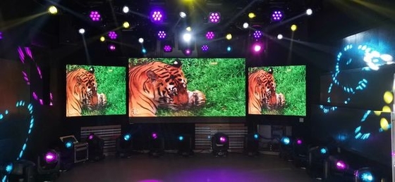 Festplatten-Innenraum-Full-Colour-LED-Display P2.5,p3-LED-Bildschirm, 3840hz Erneuerungsrate, 1000nit Helligkeit