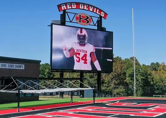 Vollfarbige Vermietung Wasserdichtes Außenstadion 5500cd/M2 P10 Stadion LED-Display