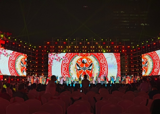 Vermietung von Stadionsbildschirmen/Festinstallation HD Werbung Außen-Full-Colour-LED-Display 960 x 768mm Schrank