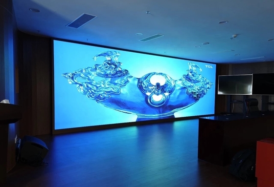 Vollfarbiger P3-LED-Bildschirm für Innenräume 576x576mm Led-Werbefläche für Ausstellungen, 3840hz Erneuerungsrate, 1000nit Helligkeit