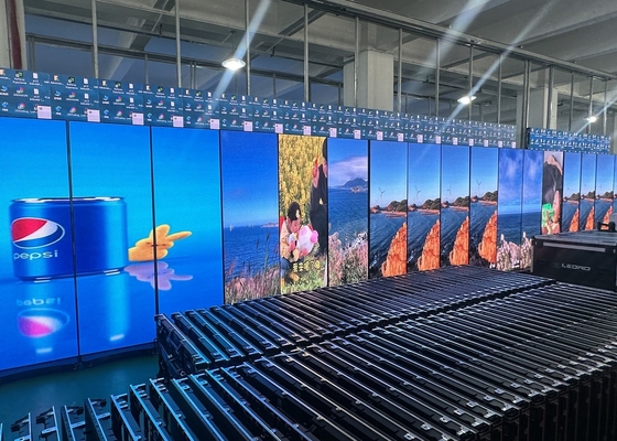 Poster Bildschirm Aufrecht Werbebildschirm P2.5 Kleine Tonhöhe Smart Indoor 1R1G1B HD LED Bildschirm