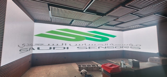 LED-Wandbildschirm / P4 Innenwerbe-LED-Display, 62500 Punkte / Quadratmeter Dichte
