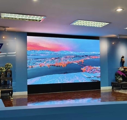 Leasing Bildschirm gekrümmter LED-Display Modul 4,81 mm Pixel Pitch 500x500 mm Schrank
