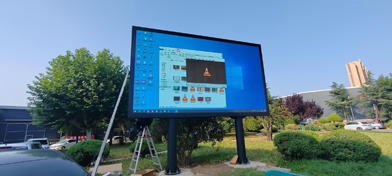 10mm Pixel Pitch Hochhelligkeit LED-Display-Bildschirme für Straßen-Aussenwerbung