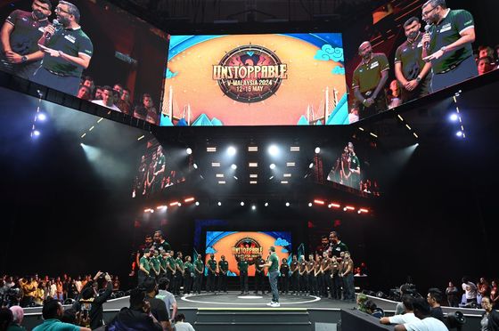 P6 SMD-Full-Colour-LED-Anzeigebildschirm für Innenräume 6000cd/m2