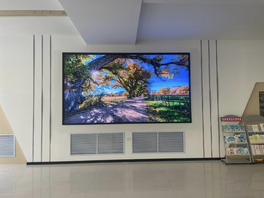 Anpassbares Logo Innenraum Vollfarb-LED-Display mit schneller Lieferung und Leistung