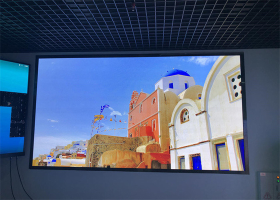 angepasste Bildschirmgröße Miet LED-Display mit 14-16 Bit Graustufen und 438 Watt/m2 Durchschnittverbrauch