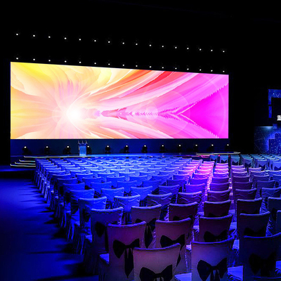 P5 Standard 640mmx640mm Vollfarbe Indoor Hängende LED-Display In Druckguss Aluminium Schrank
