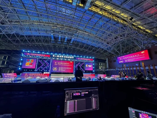 High-Definition-Rental-LED-Display 27778 Punkte/quadrat Pixeldichte für das Stadion